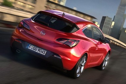 Nuova Opel Astra Gtc 2011: test drive e prova, rapida e comoda