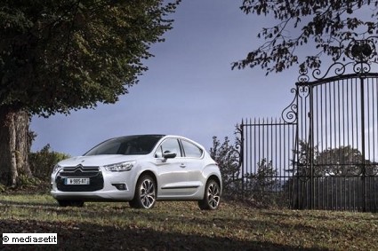 Nuova Citroen DS4 PureTech: motori, caratteristiche tecniche e prezzi