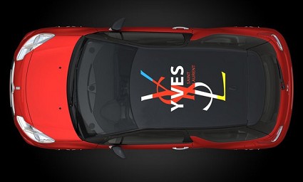 Citroen DS3 Yves Saint Laurent: auto ufficiale dell?esposizione dedicata al grande stilista francese